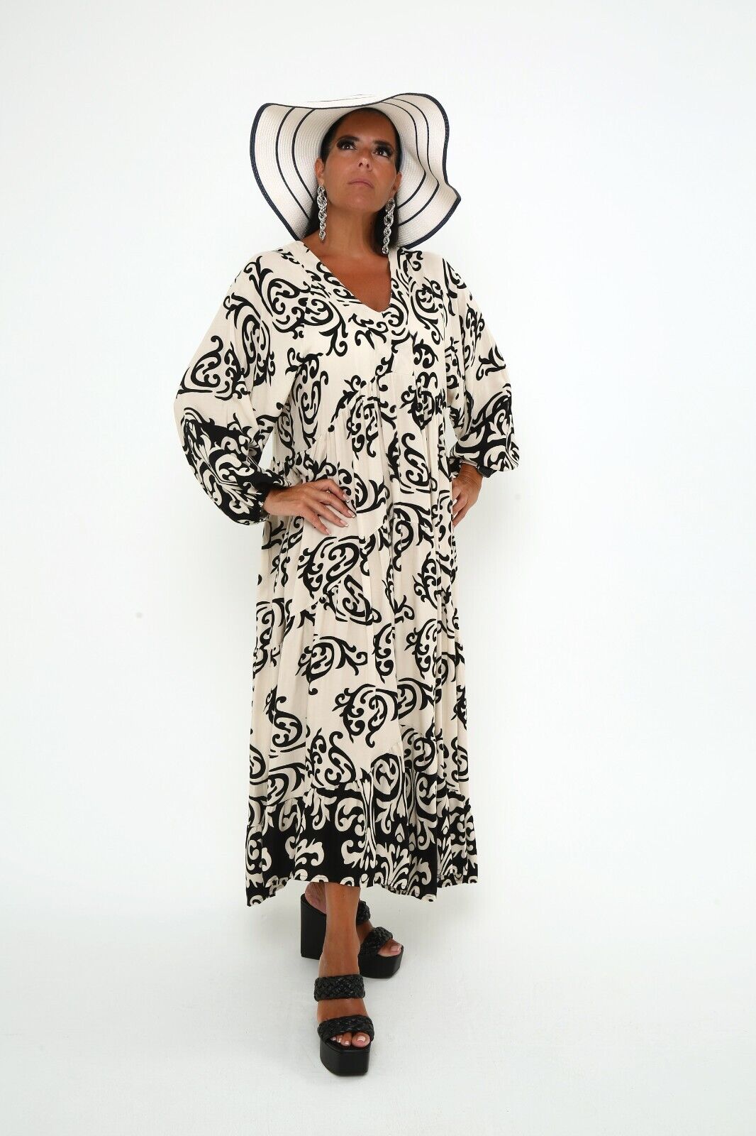 Women's Elegant Black & White Baroque Maxi Dress Long Sleeve Viscose, Boho Chic