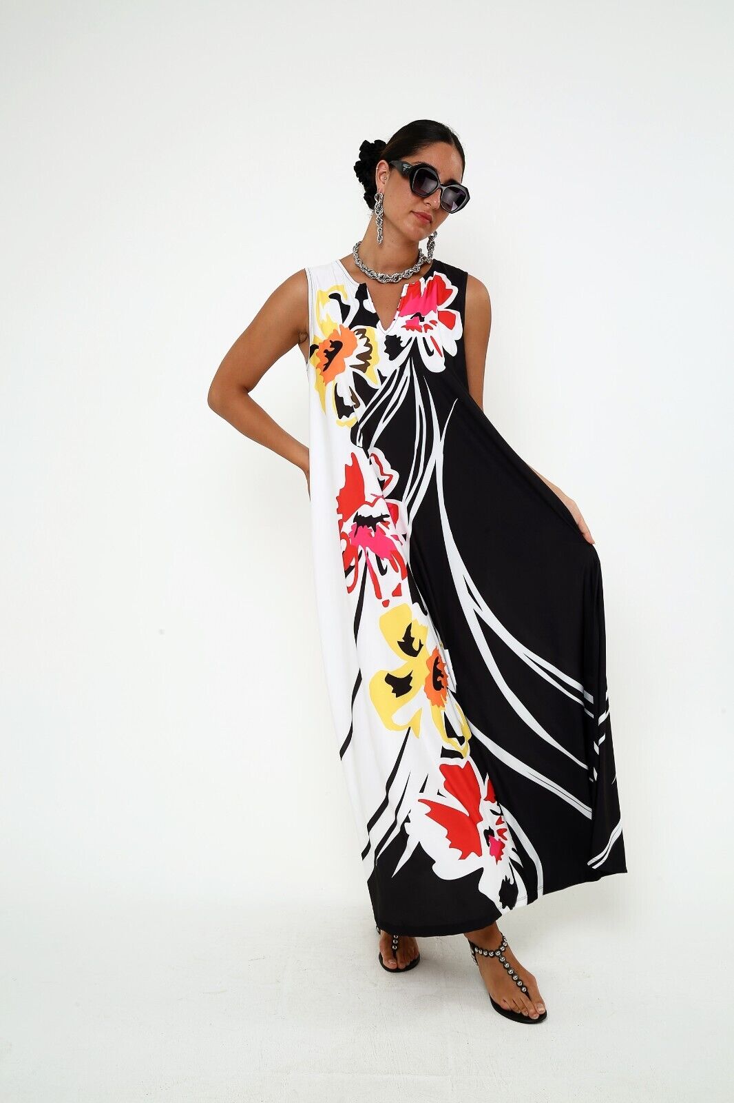 Women's Bold Floral Elegance Sleeveless Maxi Dress With Pocket XL