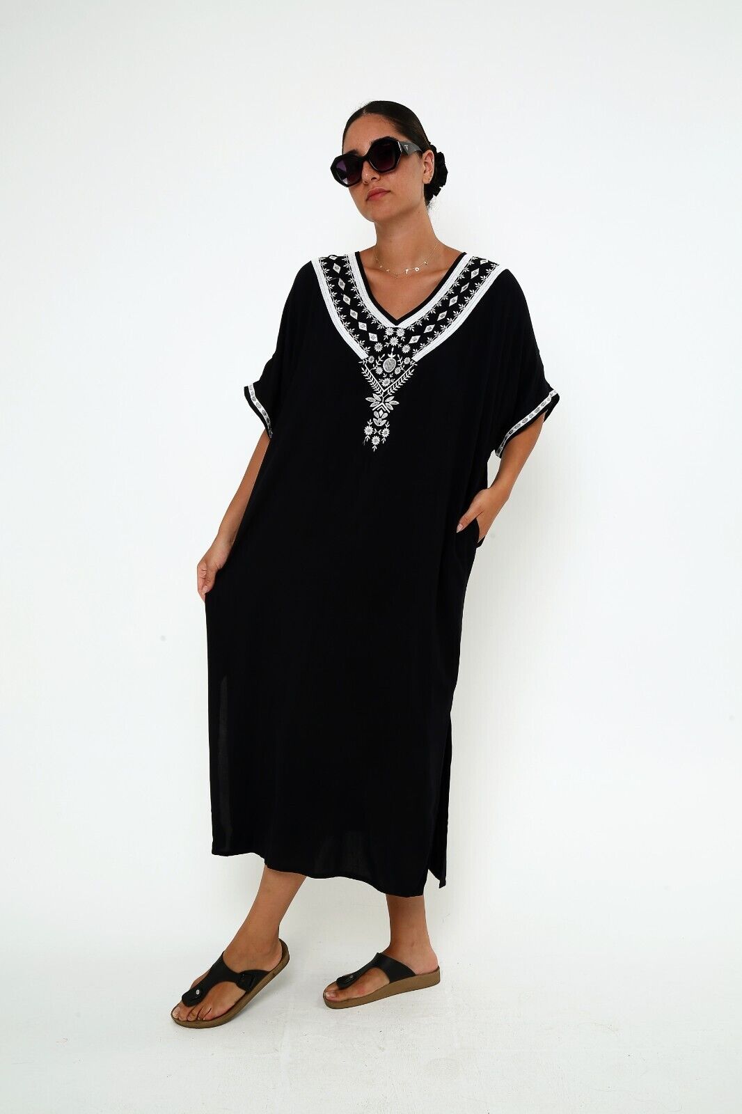Women's Embroidered V neck dress , Women Kaftan Dress , Dress with Pockets