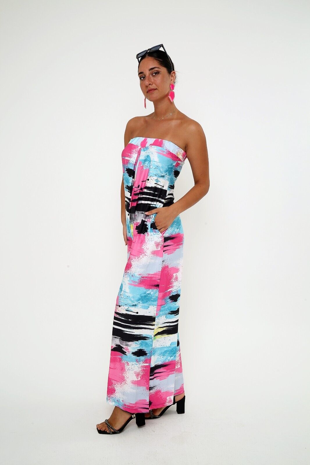 Women's Abstract Print Strapless Jumpsuit - Colorful Wide-Leg Viscose