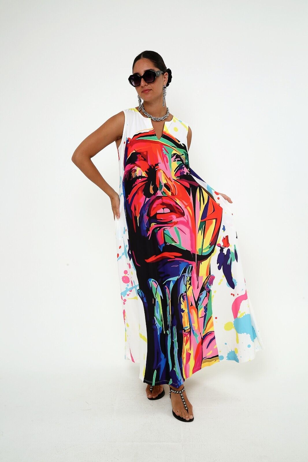 Women's Vivid Expressionist Portrait Viscose Sleeveless White Maxi Dress