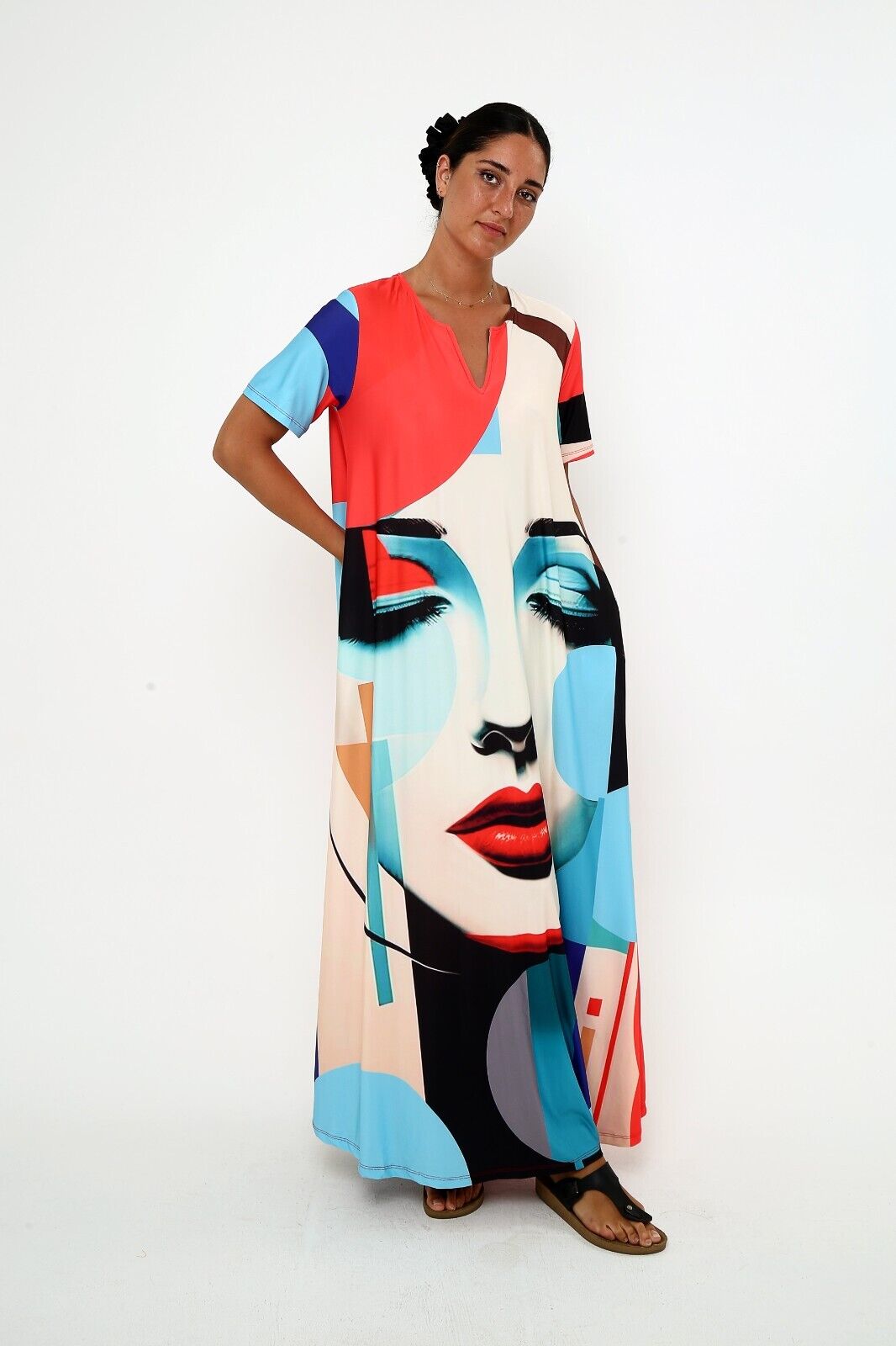 Women's Abstract Art Face Half Sleeve Maxi Dress With Pocket