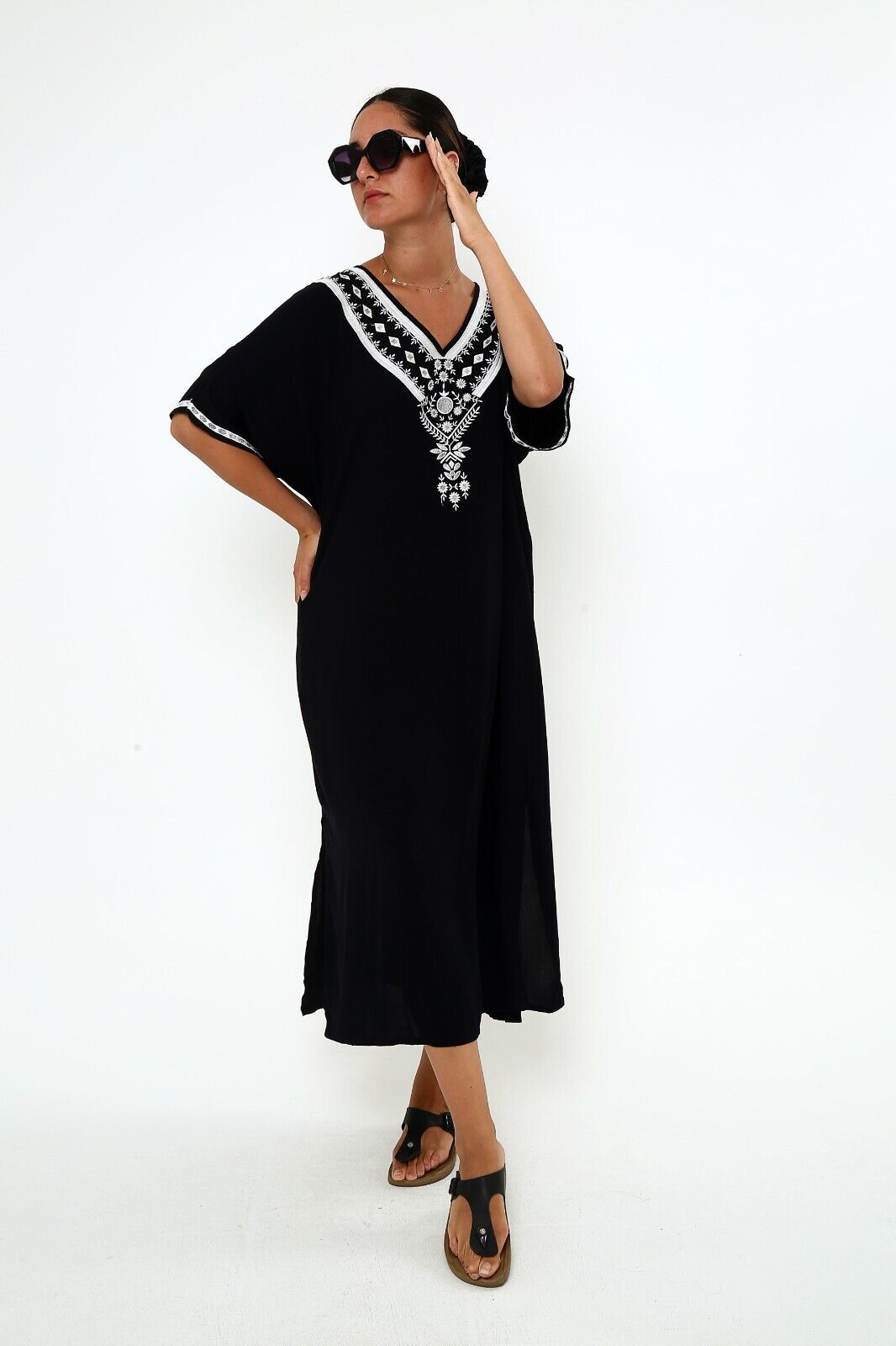 Women's Embroidered V neck dress , Women Kaftan Dress , Dress with Pockets