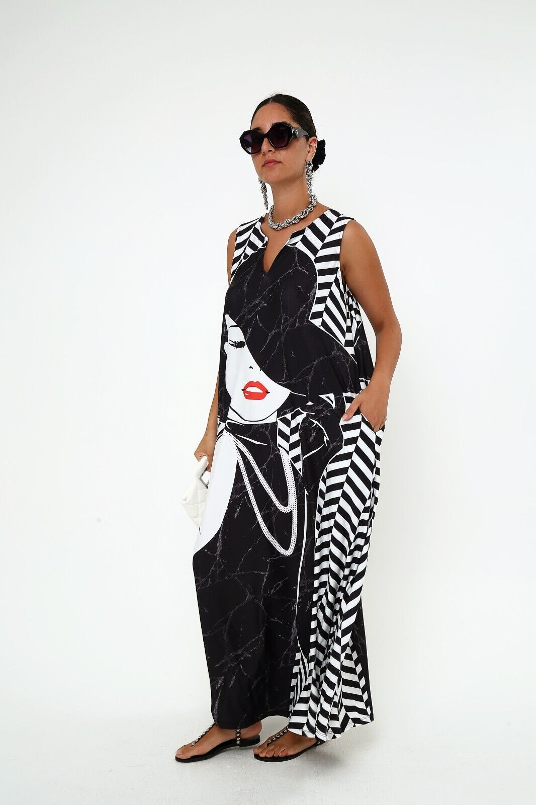 Women's Monochrome Glamour Viscose Sleeveless Maxi Dress With Pocket M