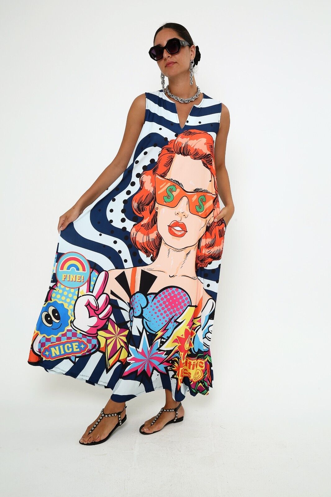 Women's Pop Art Vibes Viscose Sleeveless Maxi Dress With Pocket
