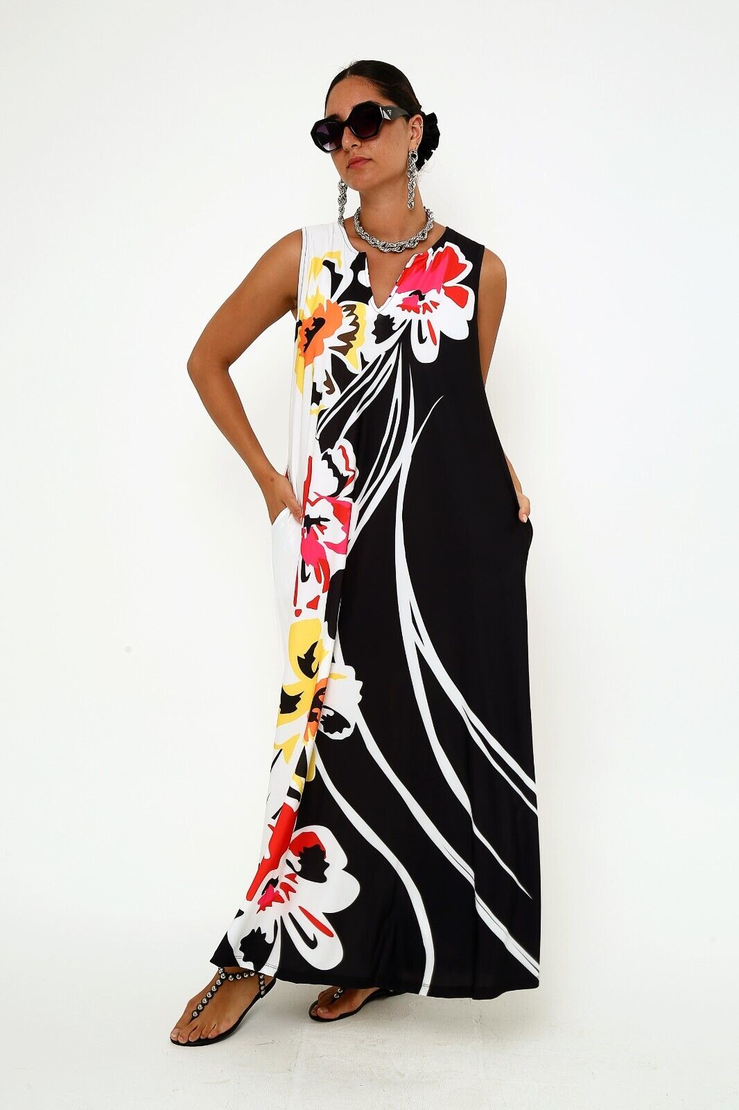 Women's Bold Floral Elegance Sleeveless Maxi Dress With Pocket XL