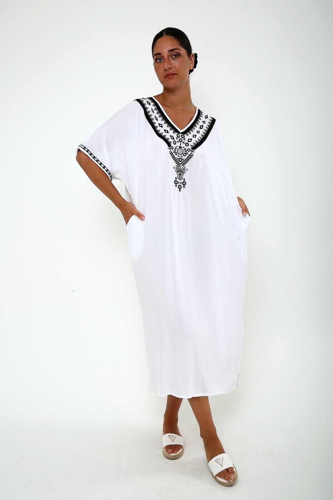Women's Embroidered V neck dress , Women Kaftan Dress , Dress with Pockets