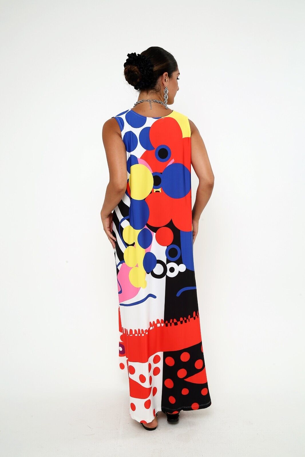 Women's Abstract Bold Pop Art Viscose Sleeveless Maxi Dress With Pocket