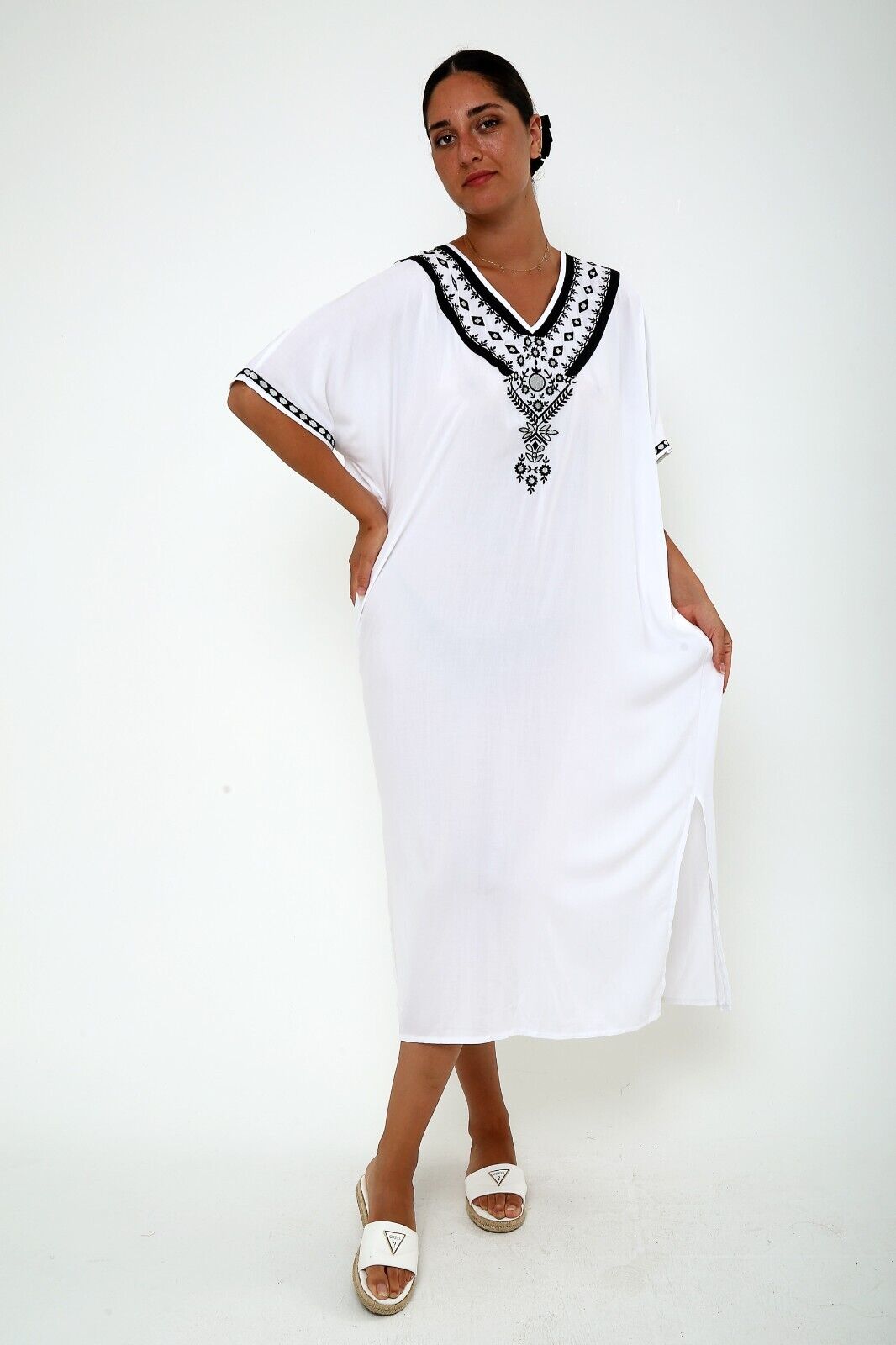 Women's Embroidered V neck dress , Women Kaftan Dress , Dress with Pockets