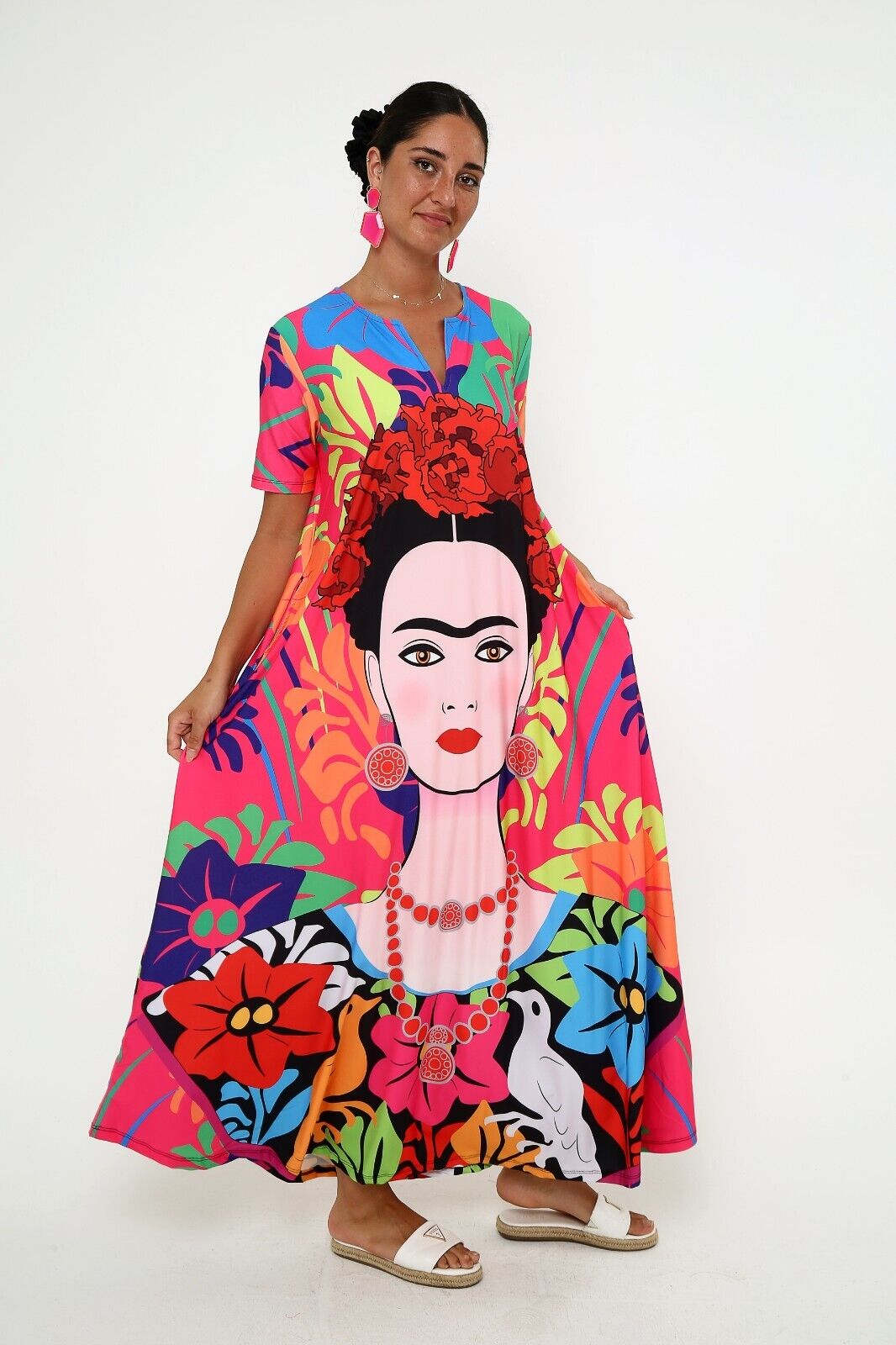 Women's Vibrant Frida Kahlo Maxi Dress with Bold Floral Design