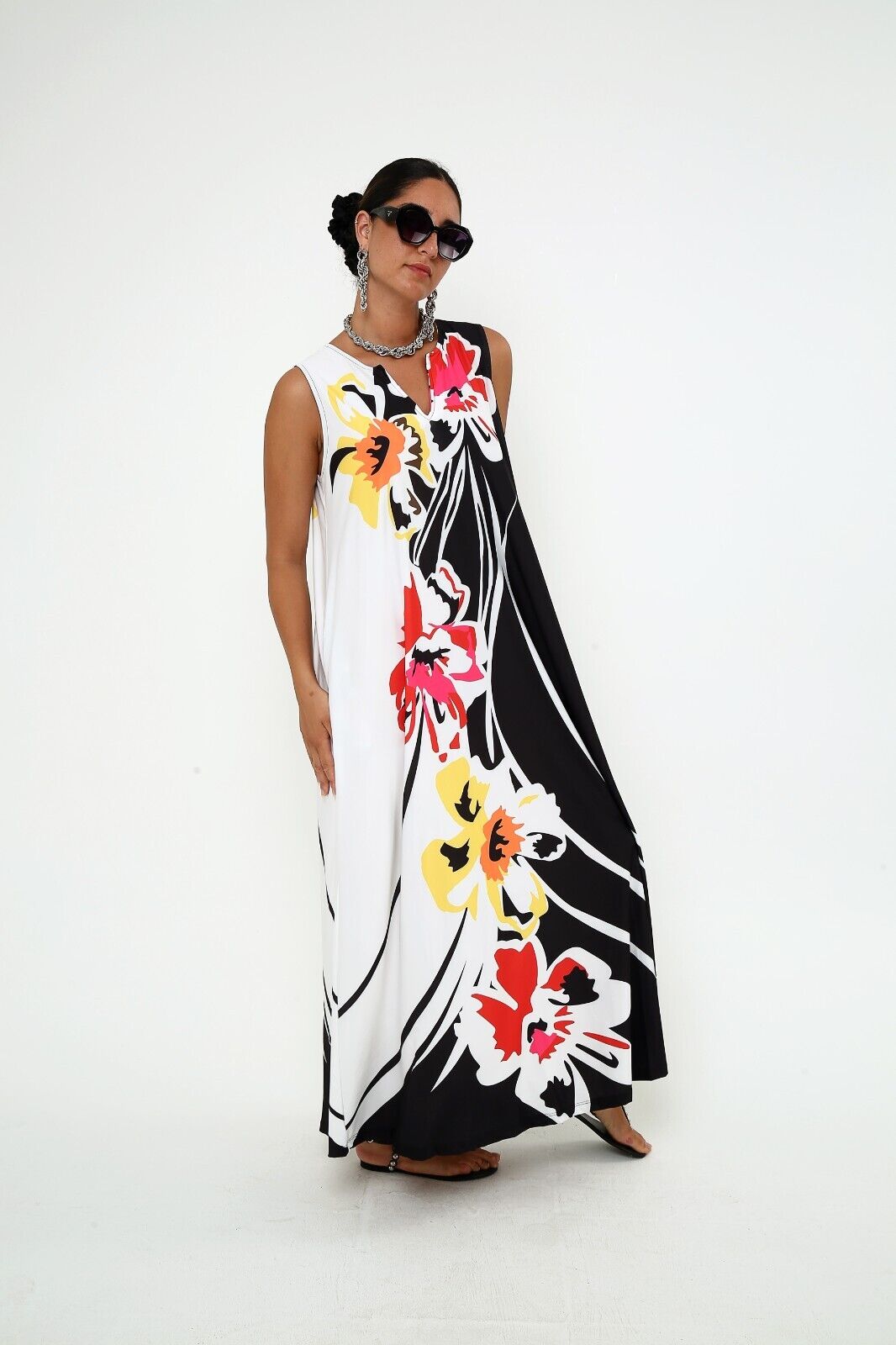 Women's Bold Floral Elegance Sleeveless Maxi Dress With Pocket XL