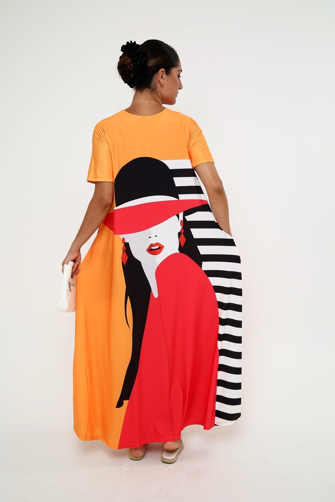 Women's Chic Lady in Red Graphic Maxi Dress with Pockets